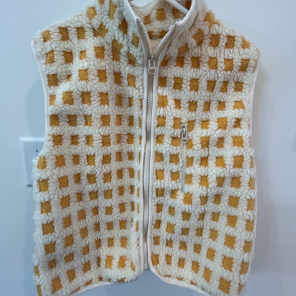 Women's Checkered Fleece Vest - yellow and white
